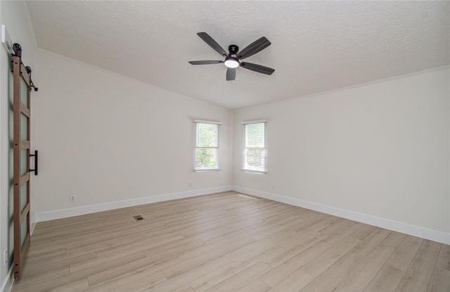 4537 Grand Oaks Drive, Willis, TX 77378