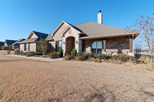 133 High Ridge Court, Decatur, TX 76234