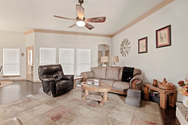 133 High Ridge Court, Decatur, TX 76234