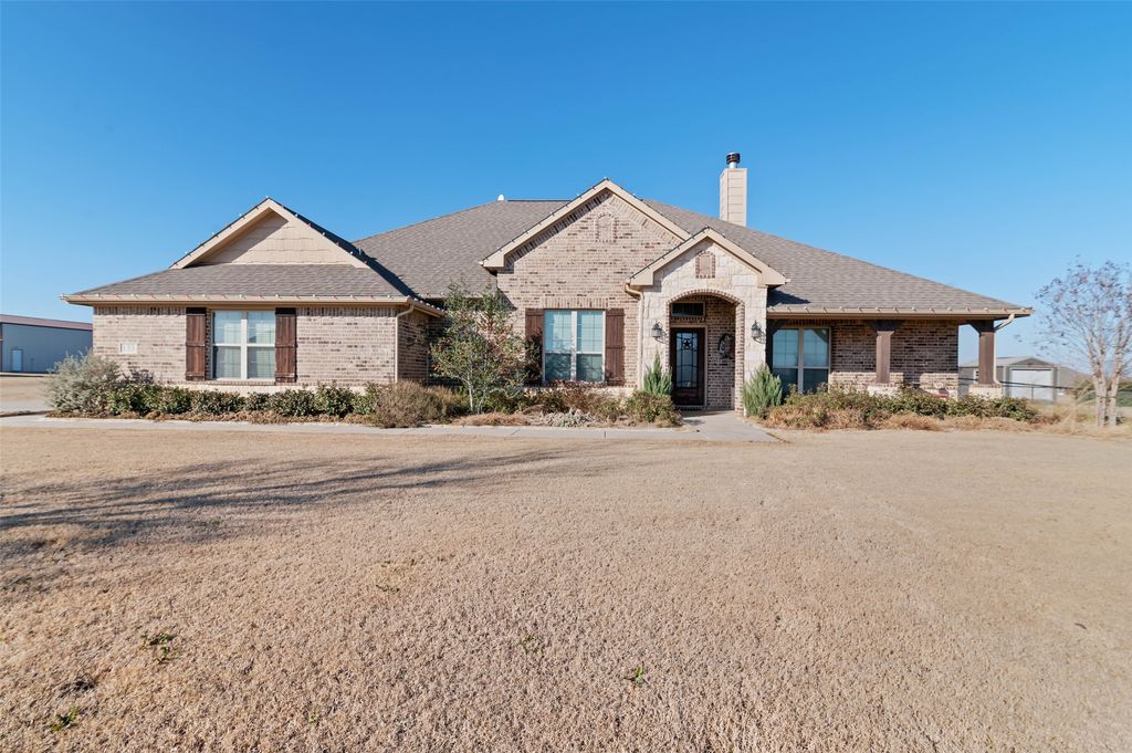133 High Ridge Court, Decatur, TX 76234