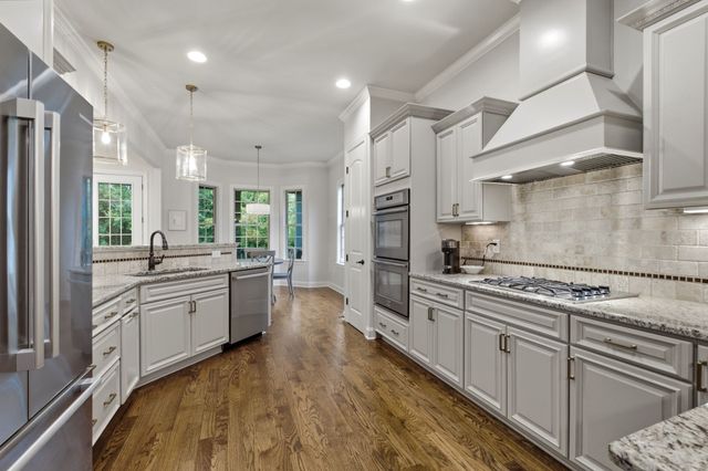 1600 Glenellen Way, Brentwood, TN 37027