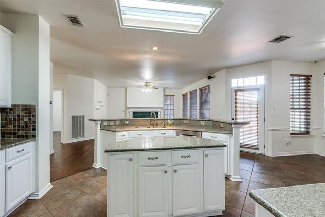 8924 High Meadows Drive, Plano, TX 75025