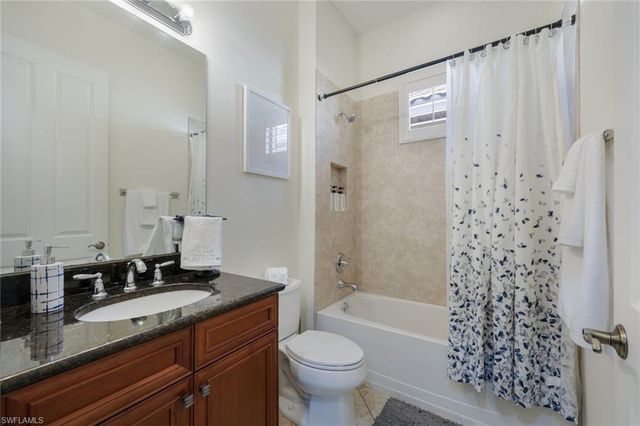 11072 Esteban DR, Fort Myers, FL 33912