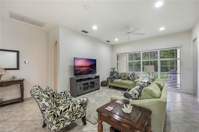 11072 Esteban DR, Fort Myers, FL 33912