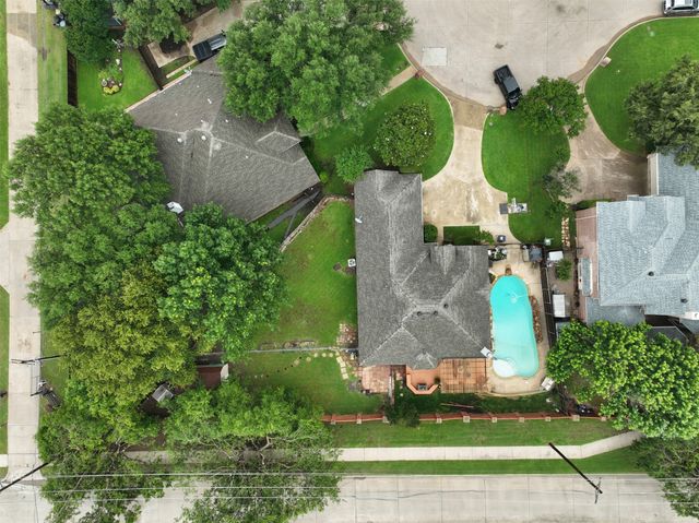 11 Enchanted Court, Mansfield, TX 76063