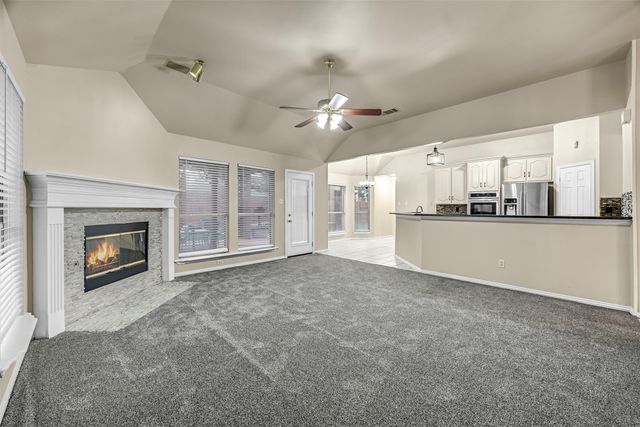 11 Enchanted Court, Mansfield, TX 76063
