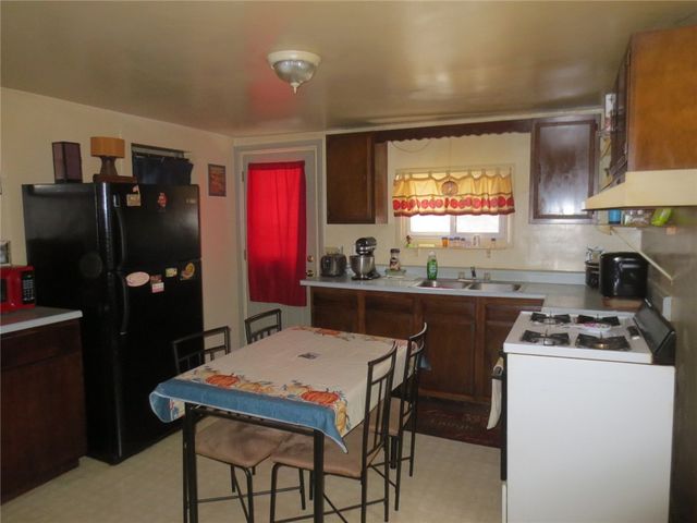 2198 State Route 96, Phelps, NY 14432