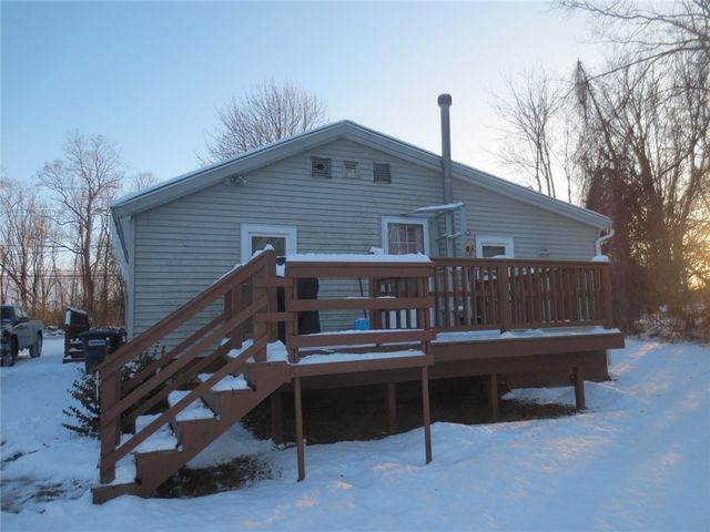 2198 State Route 96, Phelps, NY 14432
