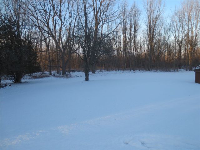 2198 State Route 96, Phelps, NY 14432