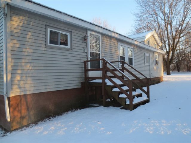 2198 State Route 96, Phelps, NY 14432