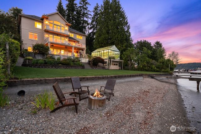 454 W Lake Sammamish Parkway NE, Bellevue, WA 98008