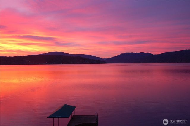 454 W Lake Sammamish Parkway NE, Bellevue, WA 98008