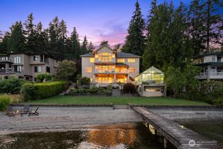 454 W Lake Sammamish Parkway NE, Bellevue, WA 98008