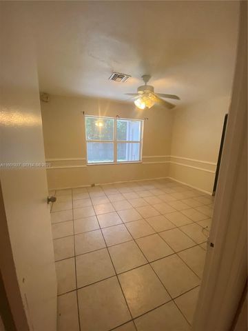 1739 SW 28th Terrace, Fort Lauderdale, FL 33312