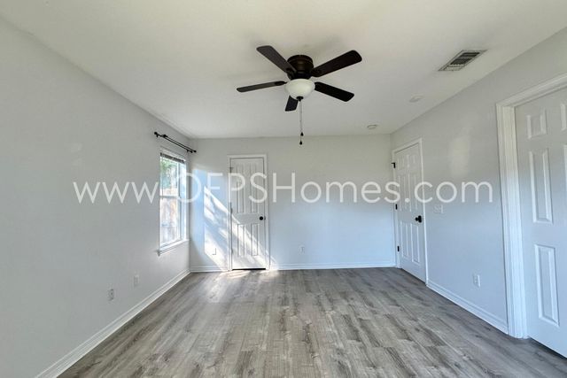 2426 Houston Circle, Gulf Breeze, FL 32561