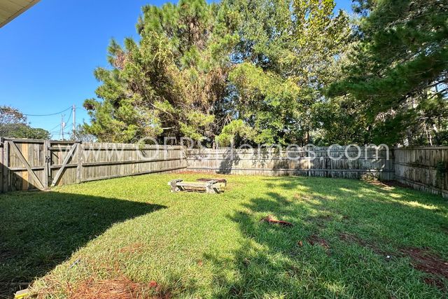 2426 Houston Circle, Gulf Breeze, FL 32561