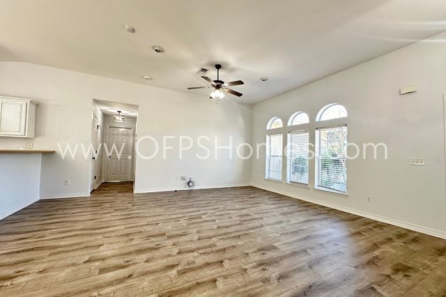 2426 Houston Circle, Gulf Breeze, FL 32561