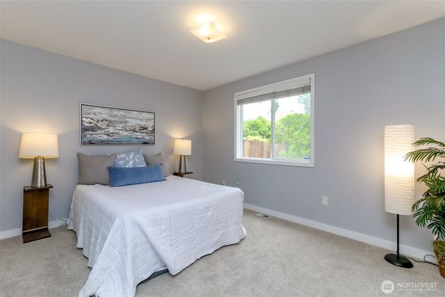 6523 22nd Street Ct NE, Tacoma, WA 98422