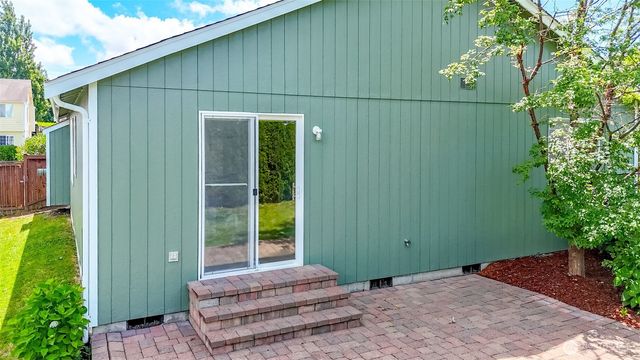 6523 22nd Street Ct NE, Tacoma, WA 98422