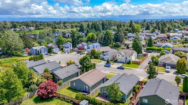 6523 22nd Street Ct NE, Tacoma, WA 98422