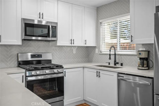 19288 White Dove, Riverside, CA 92508