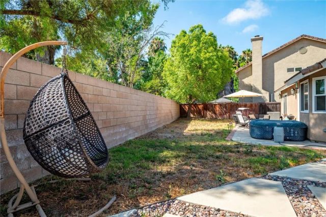 19288 White Dove, Riverside, CA 92508