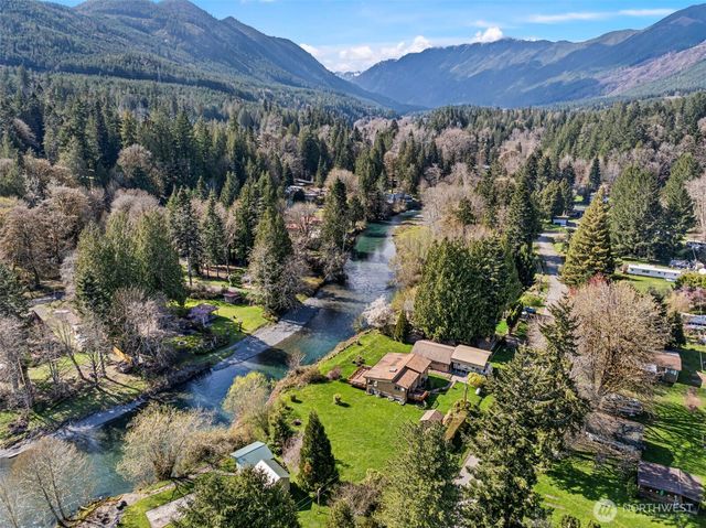 210 Kelly Road, Brinnon, WA 98320