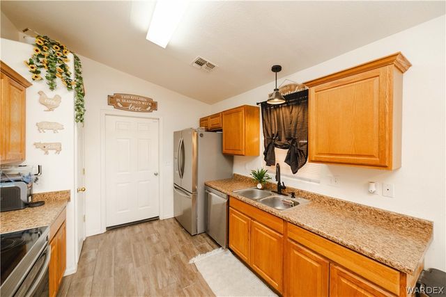 3457 Cypress Street, Kingman, AZ 86401