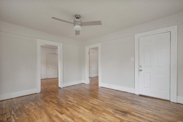 413 Whittington Avenue, Hot Springs, AR 71901