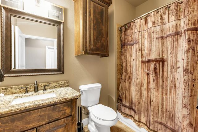 1909 N County Rd 1110, Midland, TX 79706