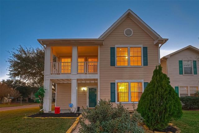 3818 W Traditions Boulevard, Houston, TX 77082