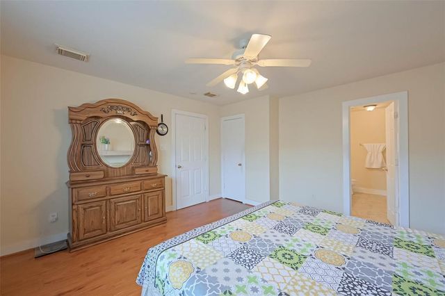 3818 W Traditions Boulevard, Houston, TX 77082