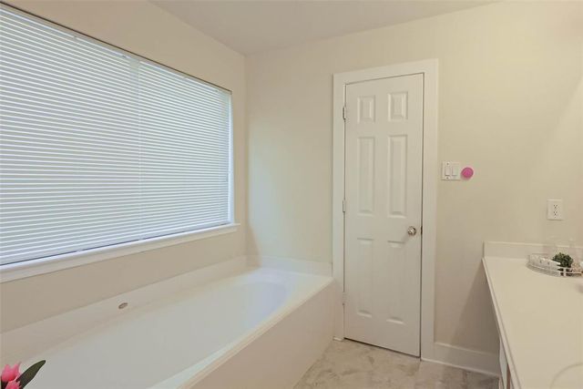 3818 W Traditions Boulevard, Houston, TX 77082