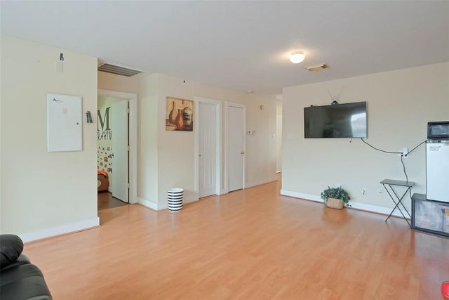 3818 W Traditions Boulevard, Houston, TX 77082