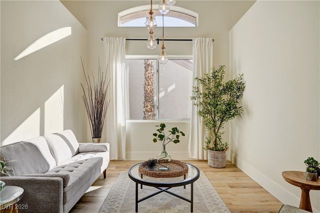 2832 Dry Plains Drive, Las Vegas, NV 89134