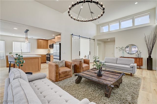 2832 Dry Plains Drive, Las Vegas, NV 89134