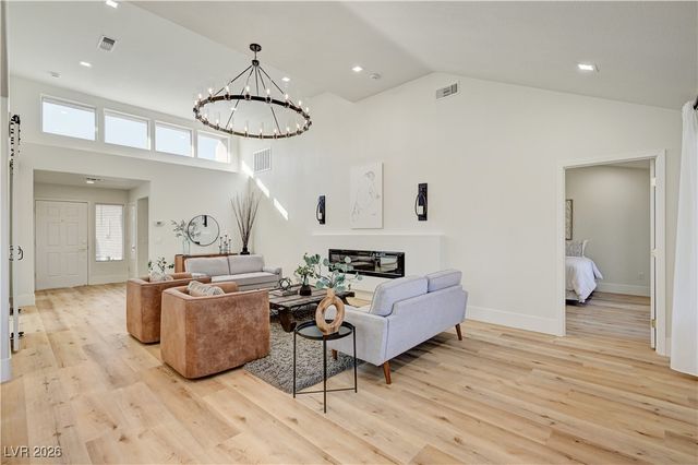 2832 Dry Plains Drive, Las Vegas, NV 89134