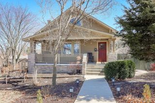 405 Singer Avenue, Lemont, IL 60439
