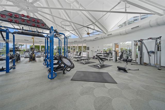 2500 Parkview Dr 812, Hallandale Beach, FL 33009
