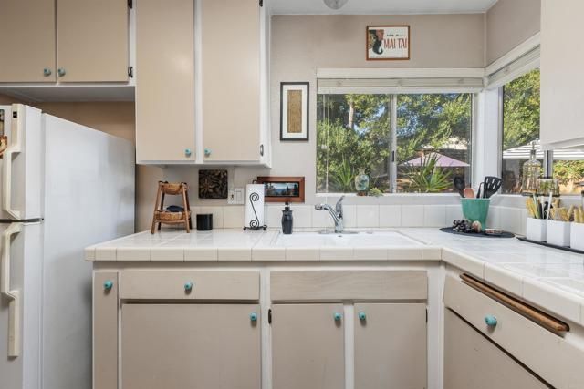 4558 Golden Ridge Dr., Oceanside, CA 92056