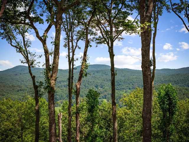 210 Hemptown Overlook, Morganton, GA 30513