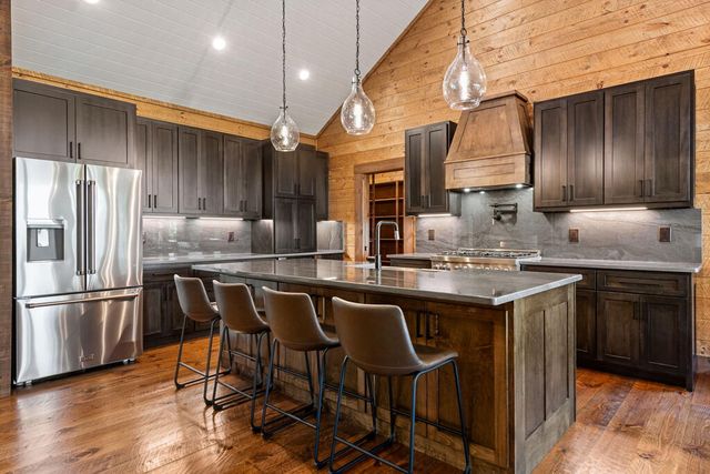 210 Hemptown Overlook, Morganton, GA 30513