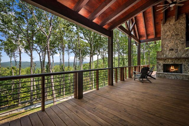 210 Hemptown Overlook, Morganton, GA 30513