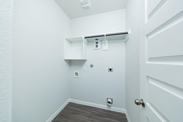 13336 Burbot Drive, Conroe, TX 77384