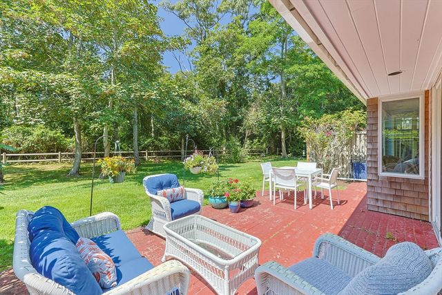 11 Juniper Cir 11, Brewster, MA 02631