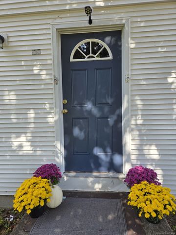 45 Monroe Road, Enfield, CT 06082