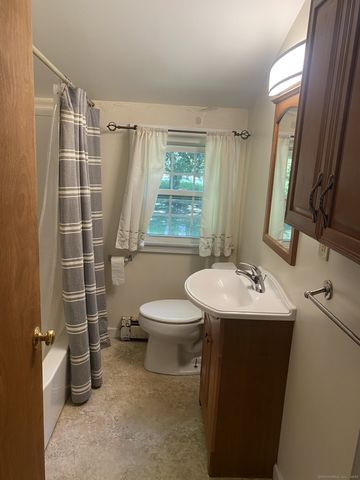45 Monroe Road, Enfield, CT 06082