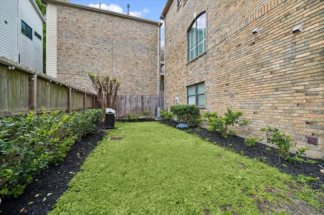 2312 Jackson Street, Houston, TX 77004