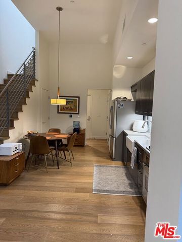 940 E 2ND Street 27, Los Angeles, CA 90012