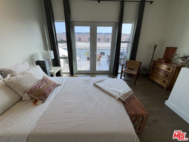 940 E 2ND Street 27, Los Angeles, CA 90012